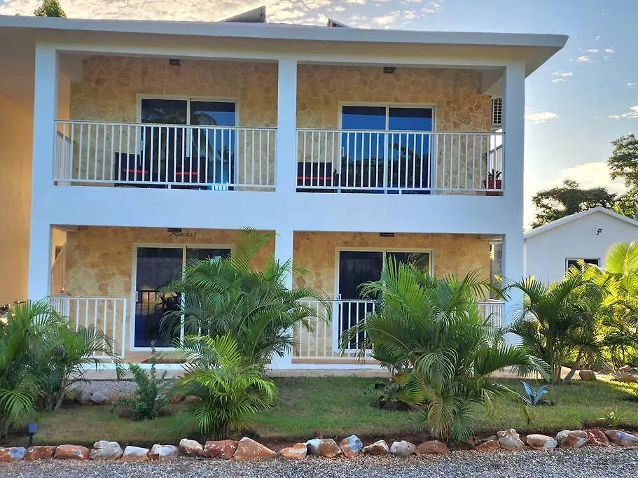 Bella Villa Roomy Apartment At 5 Min Walk To The Beach Las Galeras