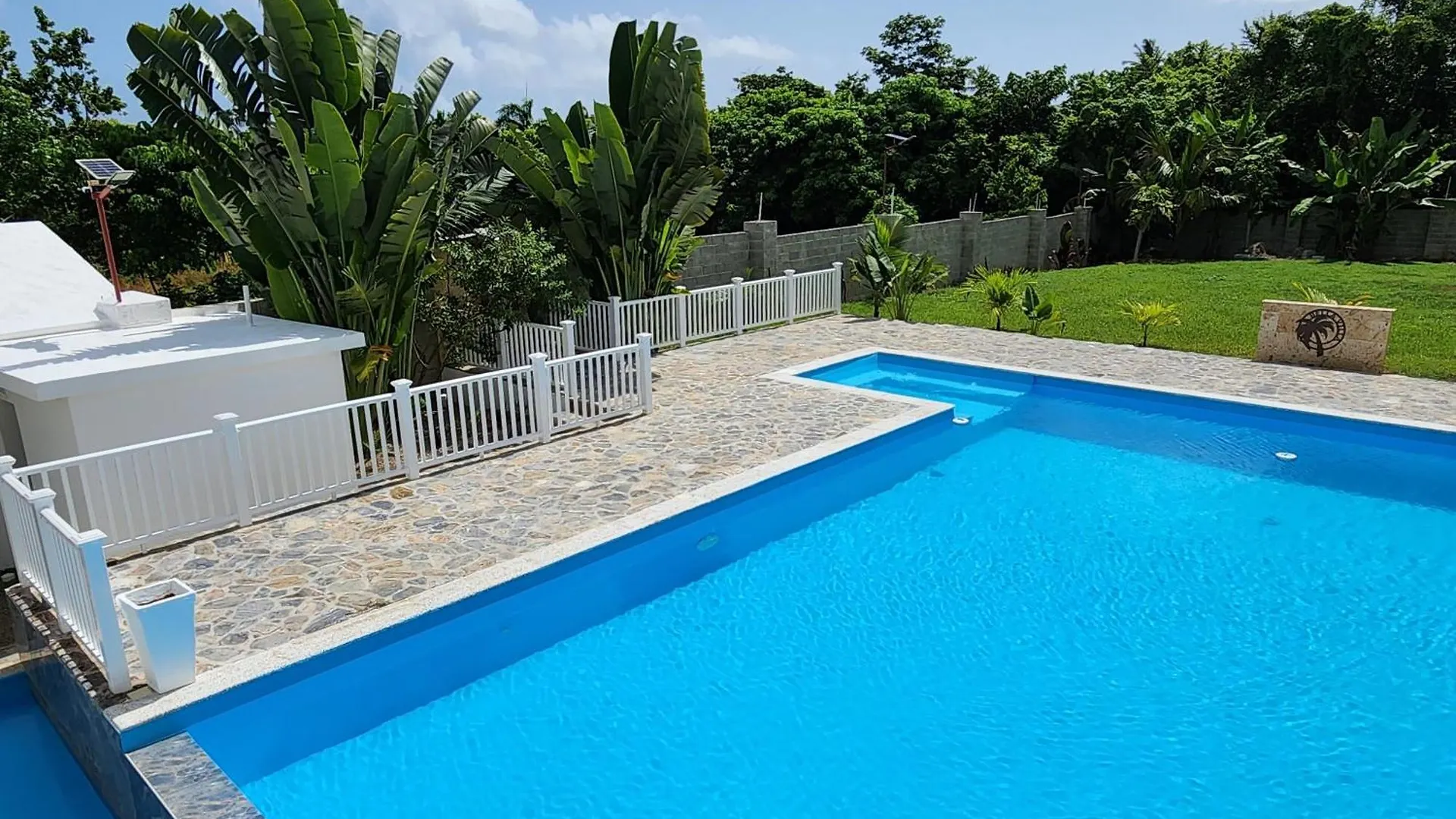 Bella Villa Roomy Apartment At 5 Min Walk To The Beach Las Galeras